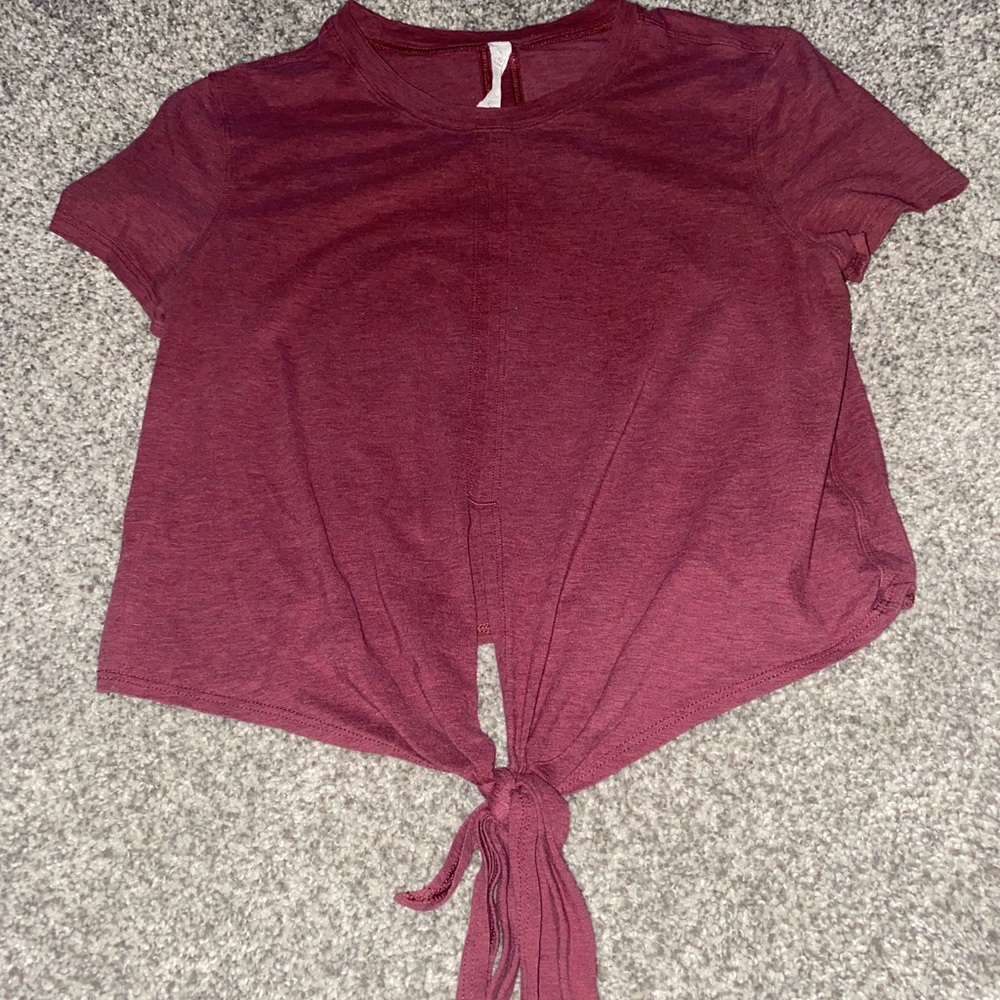 Lululemon short sleeve top